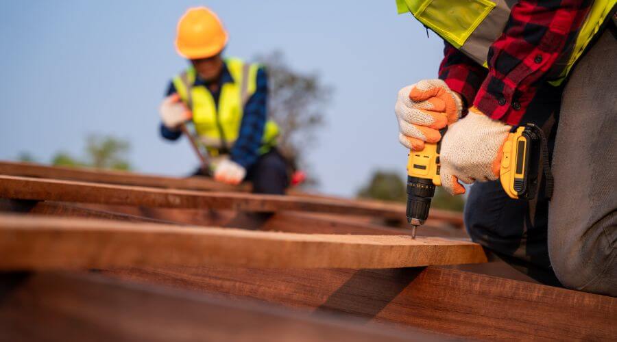 Professional residential roofers in Schulenburg, TX